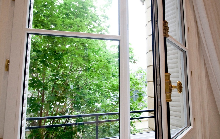 Optez pour le charme et l'authenticité des fenêtres en bois OuvertureS