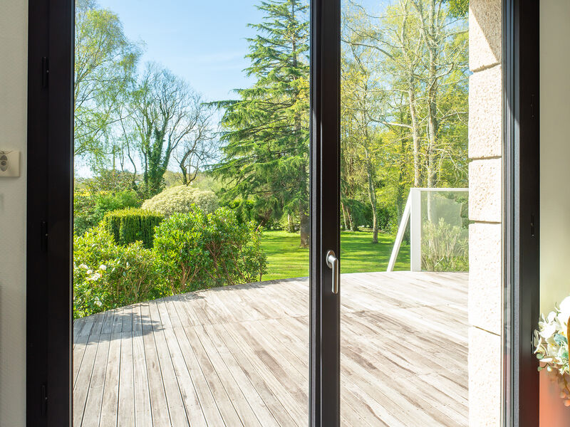 Magasin de fenêtre à Vernon : découvrez l’univers OuvertureS pour tous vos projets de menuiserie