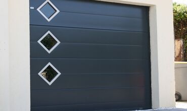 Portes de garage &agrave;&nbsp;VERNON